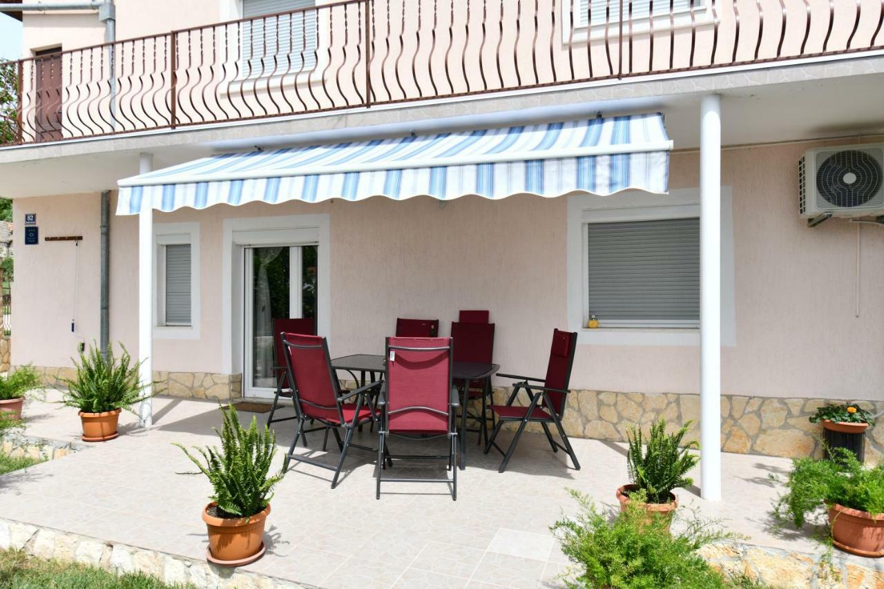 Holiday Home Miramary Trilj Екстериор снимка
