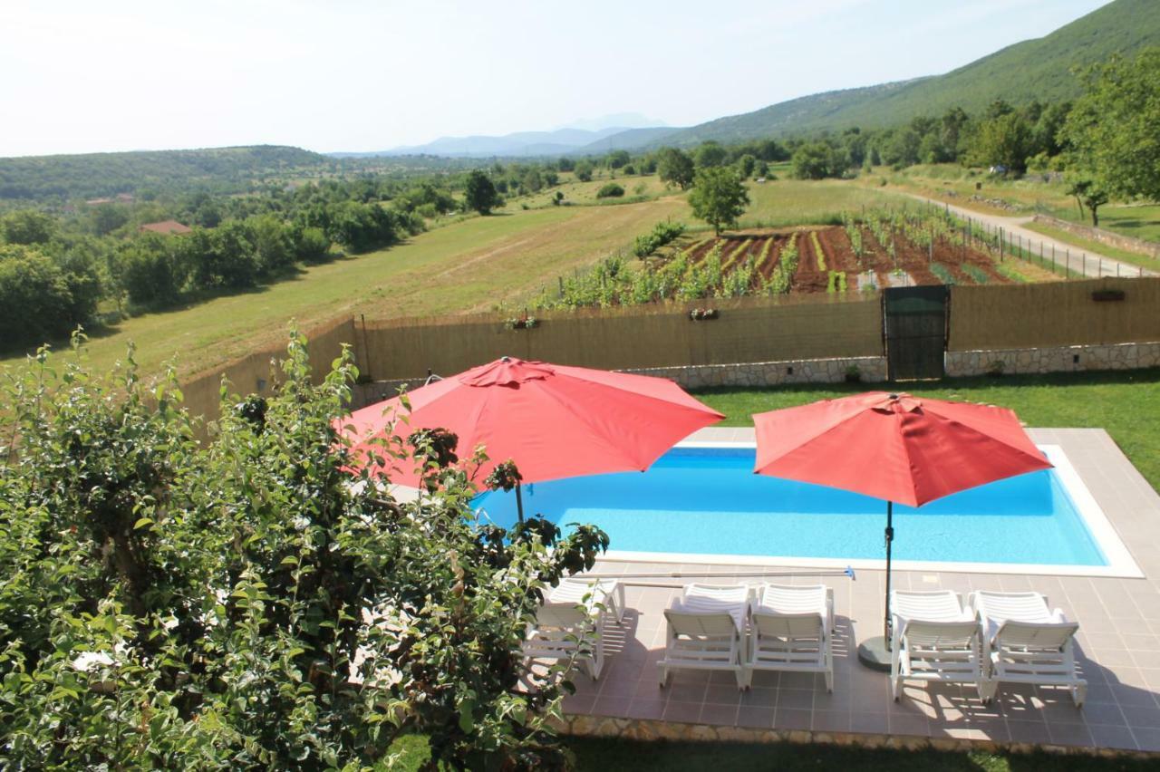 Holiday Home Miramary Trilj Екстериор снимка